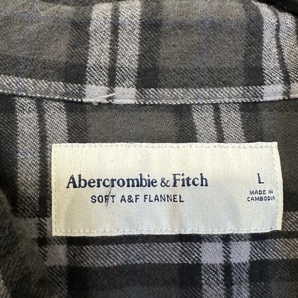 Abercrombie & Fitch Soft Flannel - Picture 5 of 6
